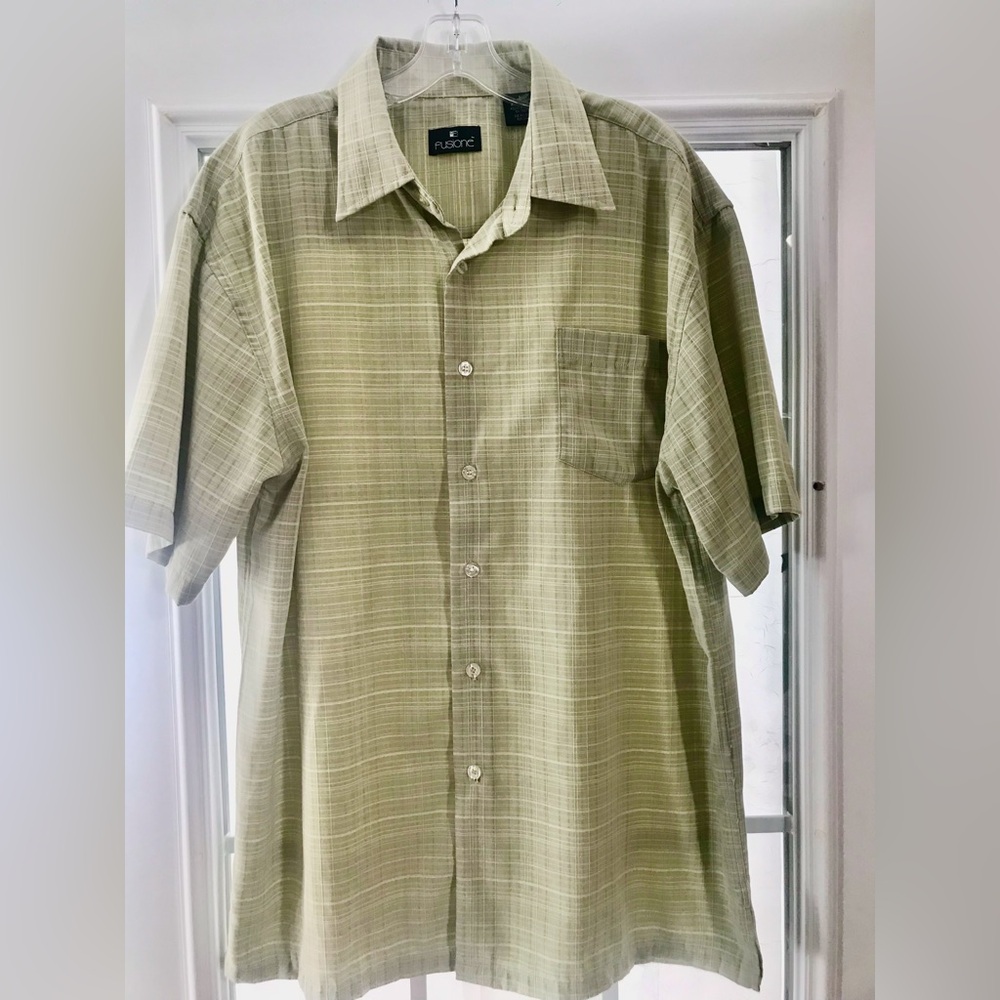 Fusion Men's Green‎ Plaid Shirt Large